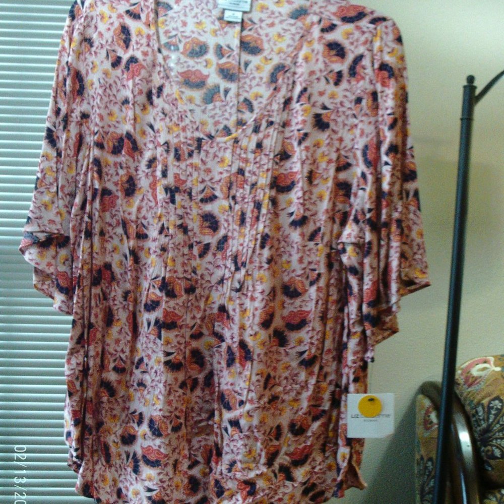 Liz Claiborne 1X floral top